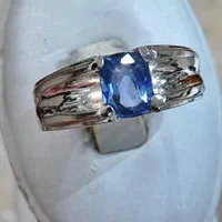 انگشتر یاقوت سریلانکا با شناسنامه