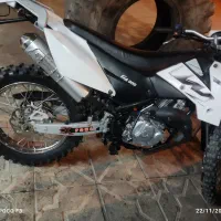 تریل بهرو|موتورسیکلت|قائن, |دیوار