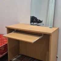 میز کامپیوتر  چوب