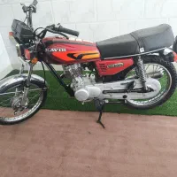 موتور 125 مدل89 تمیز