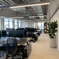 استخدام نیروی خانم و اقای موجه