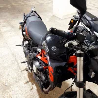 بنلی دوسلندر مشکی قرمز ۴۰۲ صفر