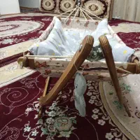 سلام یک عدد گهواره نوزاد بفروش می رسد