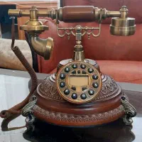 تلفن رومیزی