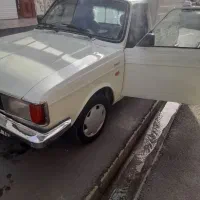 پیکان وانت با شاستی های عقب جلو پلمپ