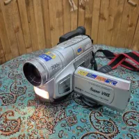 دوربین JVC سالم و تمیز