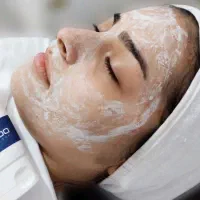 فیشال پوست و میکروبلیدینگ ابرو