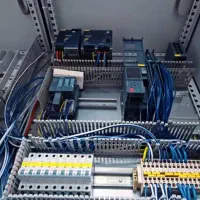 برقکار صنعتی ، ساخت تابلو ،نصب تعمیر فروش درایو