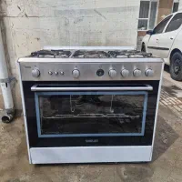 اجاق گاز اسنوا مایل به معاوضه با یخچال هم هستم