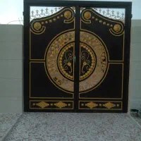 رنگ آمیزی ساختمان و درب پنجره