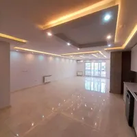 ۱۳۰متر _ ۲خواب _ نور جنوب _ ویو مشجر