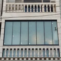 شیشه تاشو بالکنی