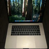 Macbook 2019 i9 32GB 512G