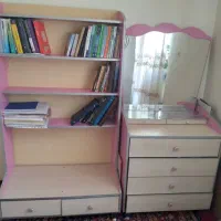 آیینه دراور و کتابخانه
