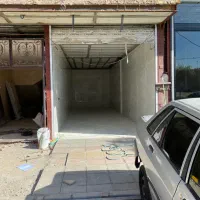 اجاره مغازه|اجارهٔ مغازه و غرفه|قم, دروازه چوبی|دیوار