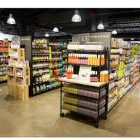 مغازه-35-متری-سه-دهنه-دارای-انشعابات