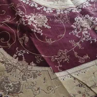 ۳عدد قالی ۲تا ۱۲متری اون یکی ۹متری.