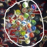 تیله|اسباب‌‌بازی|بیستون, |دیوار