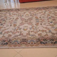 فرش ۶ متری هزار شانه در حد نو