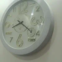 ساعت دیواری