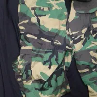 لباس ارتشی|لباس|بروجرد, |دیوار