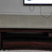 میز تلویزیون کاملا سالم