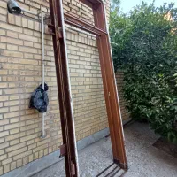 ۲عددفرم(۴  چوب درچوبی)و۲عددرچوبی سالم