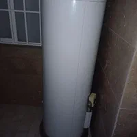 آبگرمکن بزرگ ایستاده**
