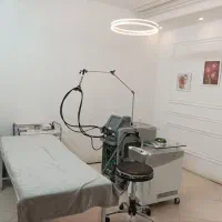 پوستی صاف و درخشان با بهترین دستگاه لیزر دنیا