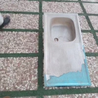 وسایل خانه و اشپزخانه|آب‌چکان و نظم‌دهنده ظروف|قم, میرزائیه|دیوار