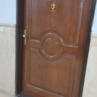 درب اپارتمان و اتاق