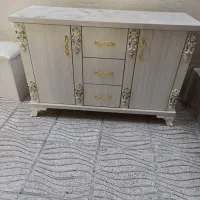 اینه و کنسول به همراه پاتختی و صندلی ارایش|بوفه، ویترین، کنسول|همدان, |دیوار