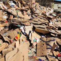 ضایعات کارتن و کاغذ دفتر