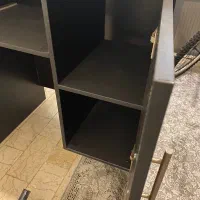 پیشخوان چوبی