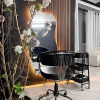 اجاره صندلی و اتاق در سالن زیبایی|خدمات آرایشگری و زیبایی|آمل, |دیوار