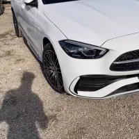 Mercedes-Benz C200L 2025