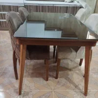 میز ناهار خوری شش نفره