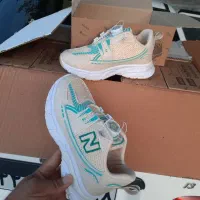 کفش|کیف، کفش، کمربند|ایلام, |دیوار