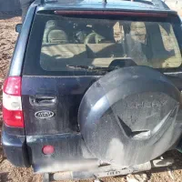 ام وی ام x۳۳ تصادفی