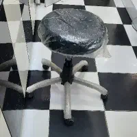 صندلی چرخ دار نو