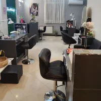 اجاره لاین ناخن* پدیکور* کراتین*کوتاهی|اجارهٔ دفتر کار، اتاق اداری، مطب|اصفهان, بهارستان (مخابرات)|دیوار