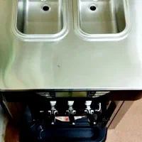 دستگاه بستنی قیفی|کافیشاپ و رستوران|کهریزک, |دیوار