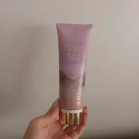 لوسیون بدن ویکتوریا سکرت