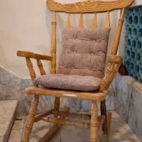 صندلی مادربزرگ