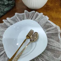 رومیزی و زیربشقابی