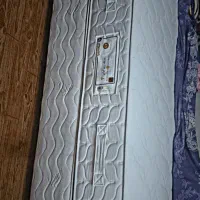 تخت خواب یک نفره