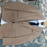 کت شلوار کرمی