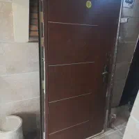 فروش درب چوبی ضدسرقت کارکرده سالم بافریم وچهارچوب