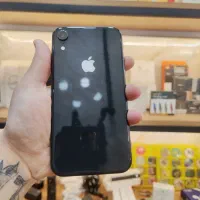 ایفون xr با حافظه ۱۲۸ گیگ