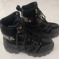 بوت وکتونی و(کفش زنونه نونو)